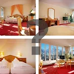 Ringhotel Hohe Wacht 4*