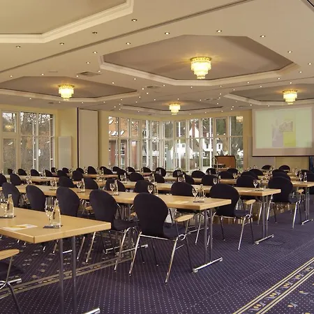 Ringhotel Hohe Wacht Otel