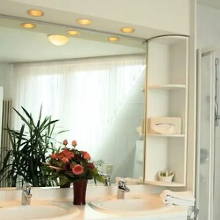 Ringhotel Hohe Wacht 4*