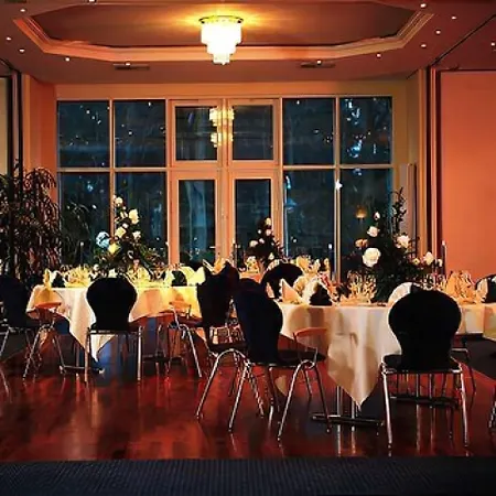 Otel Ringhotel Hohe Wacht