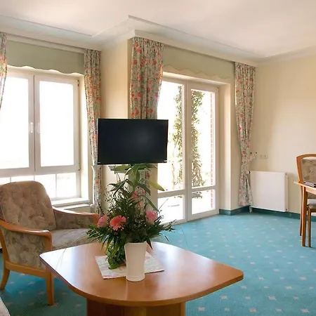 Ringhotel Hohe Wacht מלון