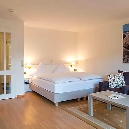 Ringhotel Hohe Wacht Otel 4*