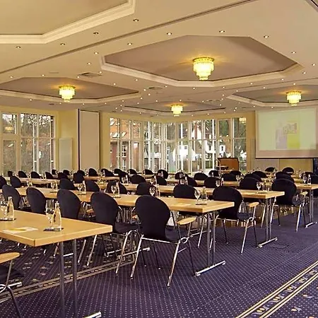 Otel Ringhotel Hohe Wacht