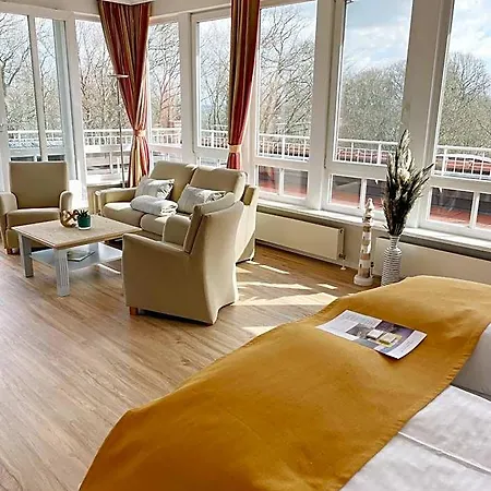 Ringhotel Hohe Wacht 4*
