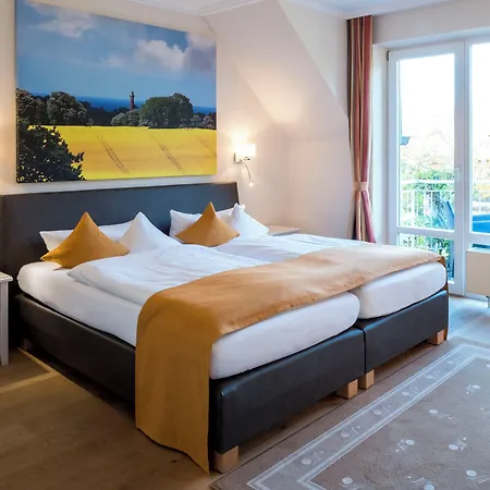 Ringhotel Hohe Wacht Otel 4*