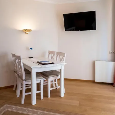 Otel Ringhotel Hohe Wacht