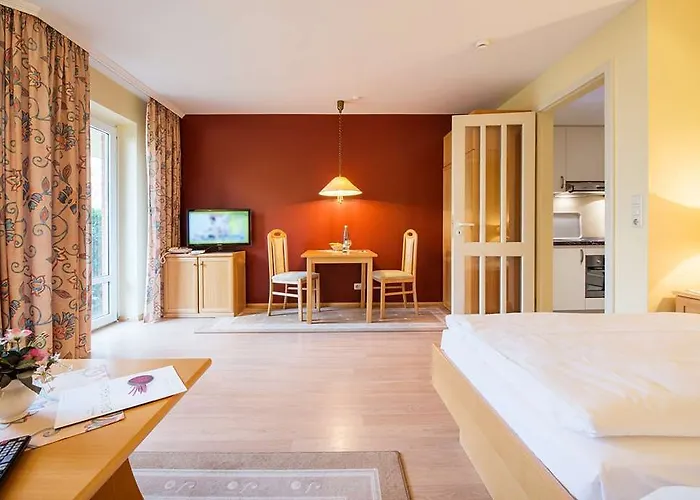 Ringhotel Hohe Wacht מלון 4*