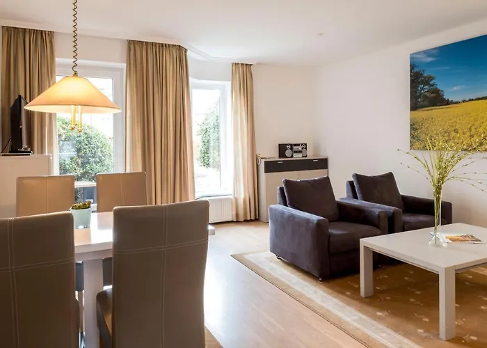 Ringhotel Hohe Wacht 4*